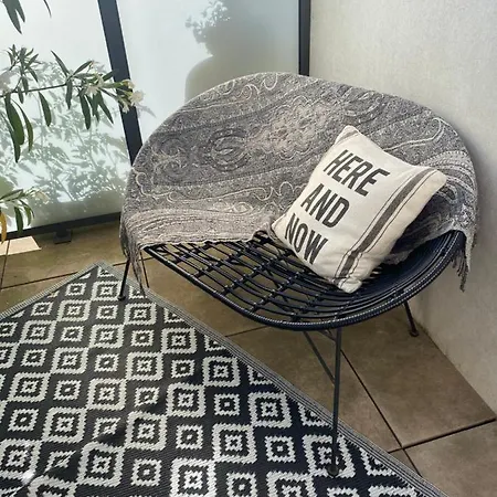 アパート Petit Cocon Douillet Avec Terrasse *